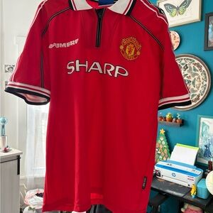 Umbro Red Manchester United Men's Shirt